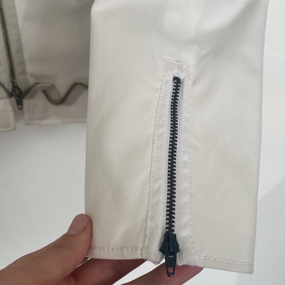 Moschino Cheap and Chic Vintage Flower & Zipper Jacket, Sz 10 - Picture 8 of 13